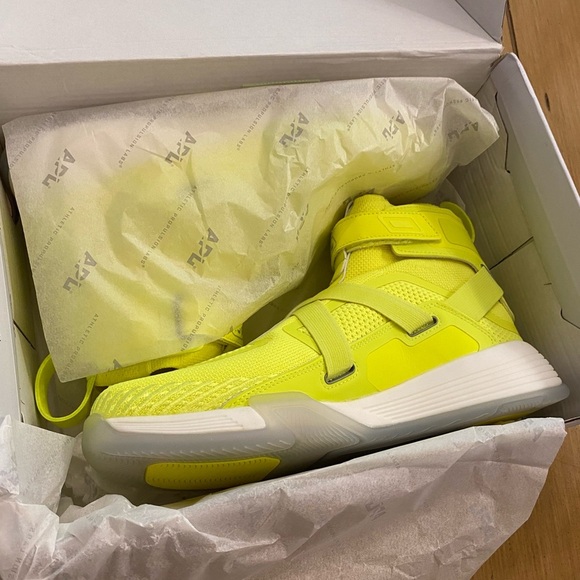 APL Super Future Yellow High Top Sneakers Energy NEW men’s 9, womens 10.5, Box - Picture 11 of 13